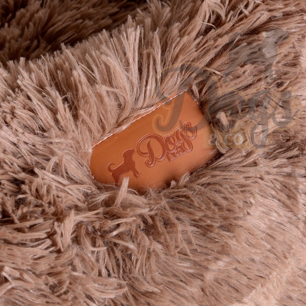 Dogs&Co Zachte Fluffy Hondenmat Voor Bank Maat L Khaki 120x90cm - Hondenmand - Afbeelding 3